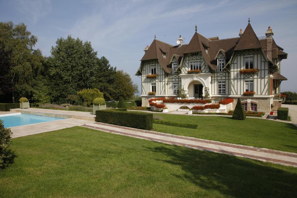 Manoir De Benerville Acomodação com café da manhã Deauville Exterior foto
