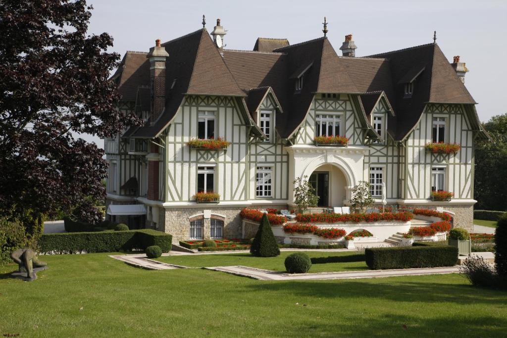 Manoir De Benerville Acomodação com café da manhã Deauville Exterior foto