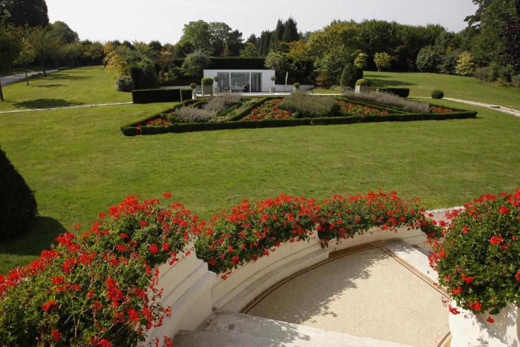 Manoir De Benerville Acomodação com café da manhã Deauville Exterior foto